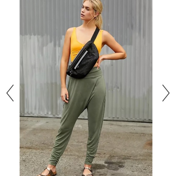 FREE PEOPLE MOVEMENT Echo Harem Pants - Picture 1 of 12